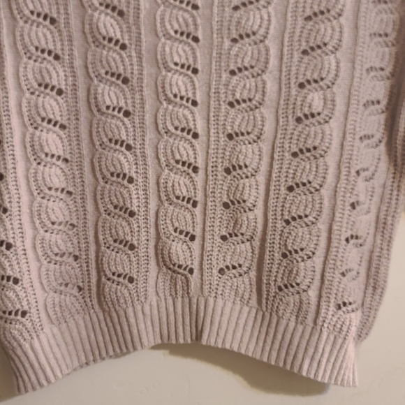 American Eagle Outfitters Women's Cream Sweater - Picture 4 of 6